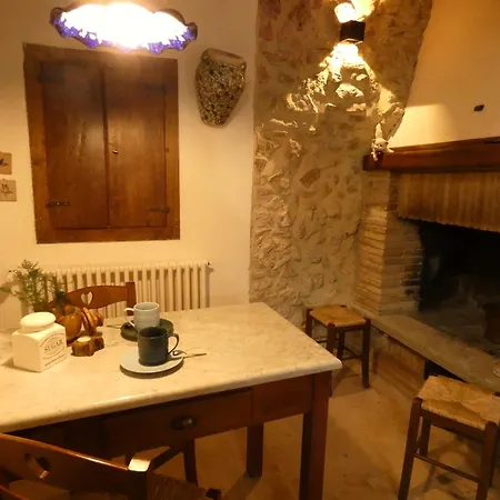 Scappo In Umbria, Eolo Lugnano in Teverina